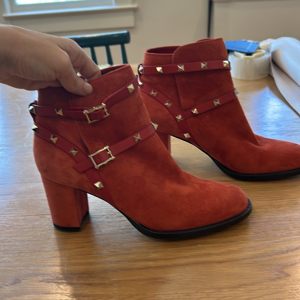 Valentino Rock stud ankle boots in suede- never worn!